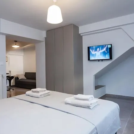 Charming Urban Oasis 1br Near Megaro Mousikis * Athens