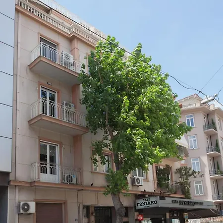 Charming Urban Oasis 1br Near Megaro Mousikis