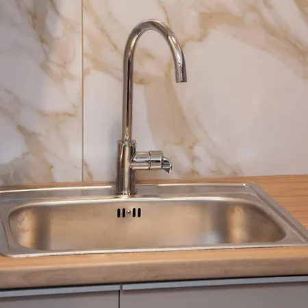 Apartment Charming Urban Oasis 1br Near Megaro Mousikis